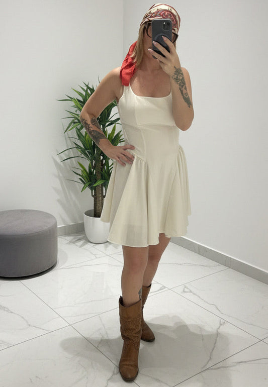 Abito Mya